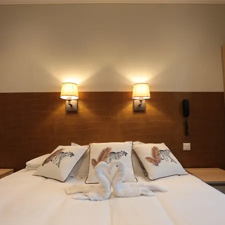 Pavillon Imperial Hotel