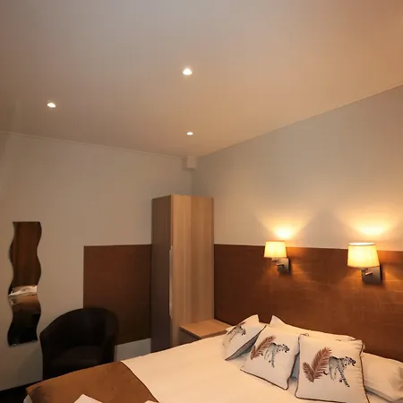 Pavillon Imperial 2*