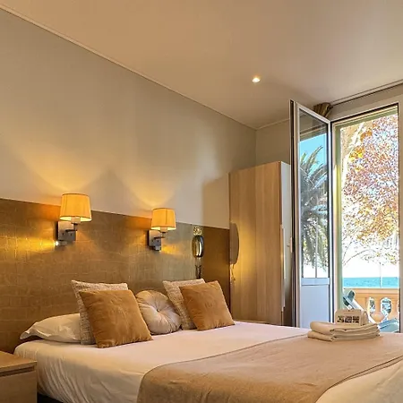 מלון Pavillon Imperial 2*