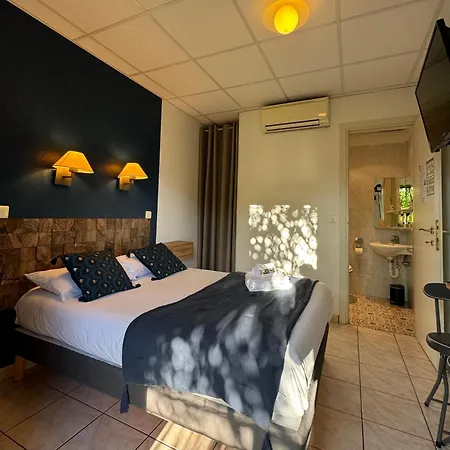 Pavillon Imperial 2*