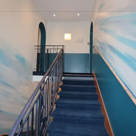 Pavillon Imperial 2* Menton