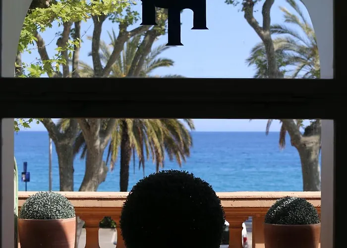 Pavillon Imperial 2*