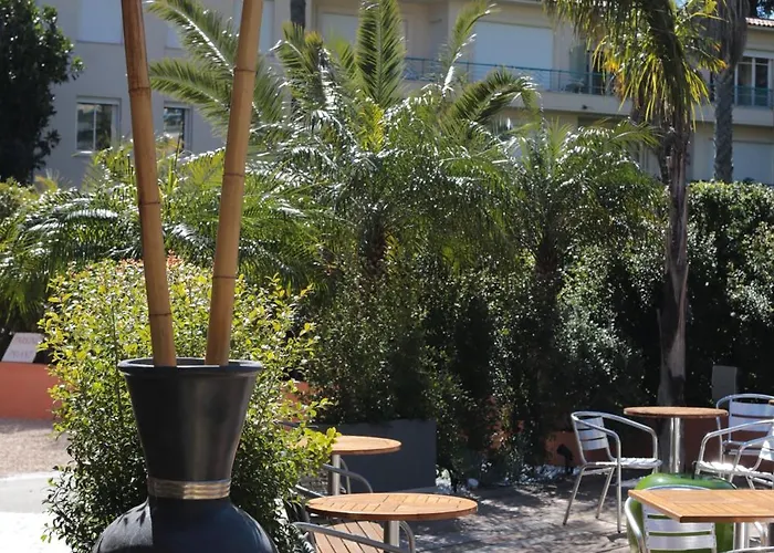 Otel Pavillon Imperial Menton