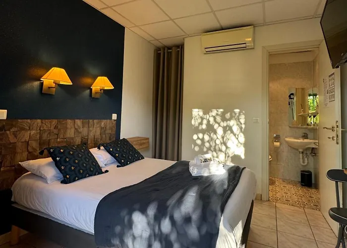 Pavillon Imperial 2*