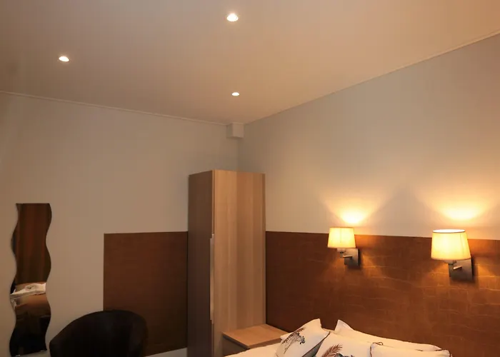 Pavillon Imperial 2*