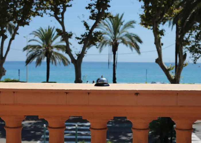 Otel Pavillon Imperial 2*